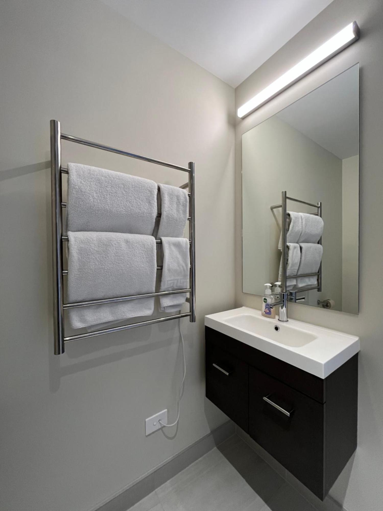 Queenstown Studio - 5Mins To Airport - Aircond - Free Wifi - Walk To Centre Екстер'єр фото