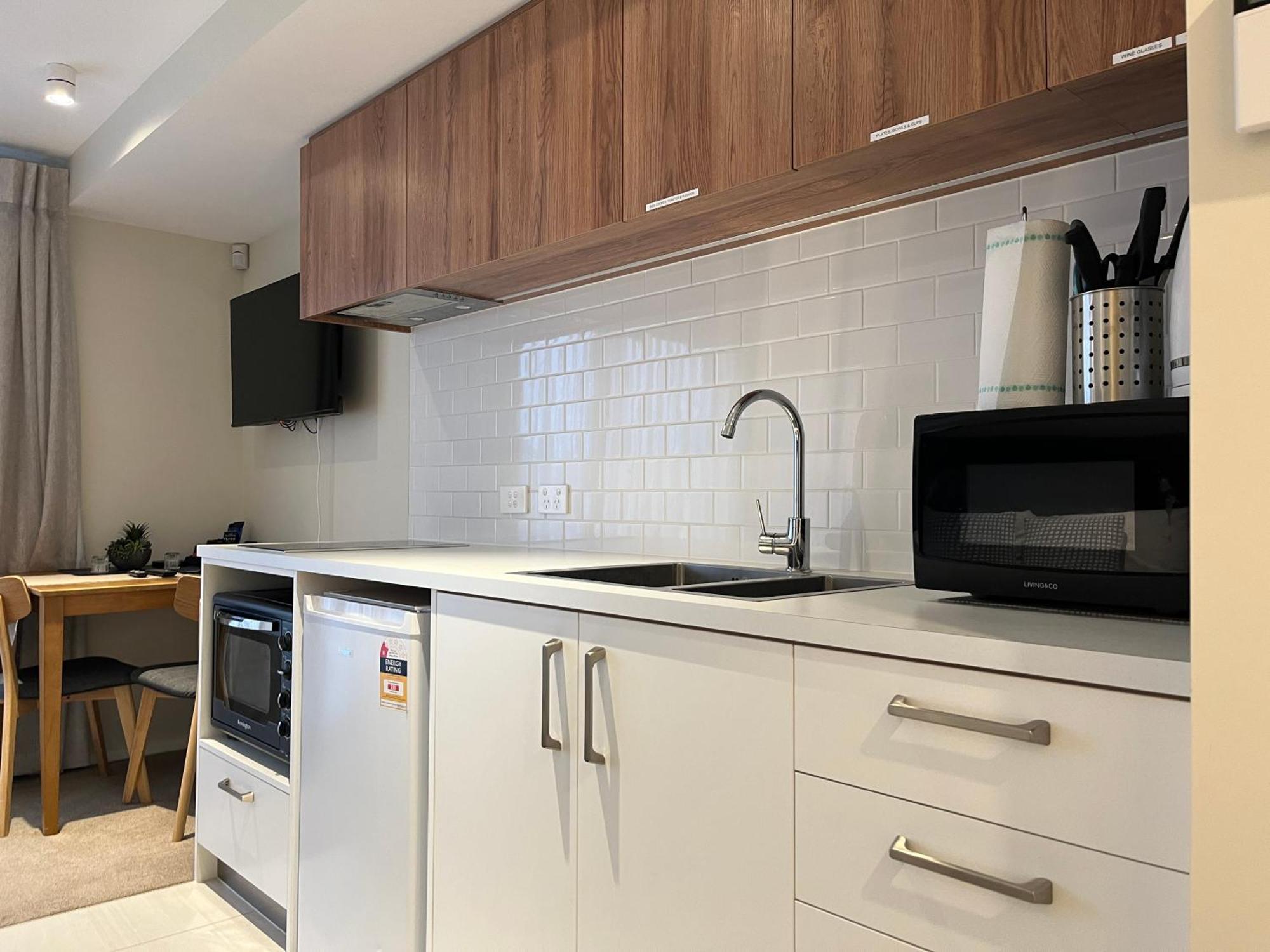 Queenstown Studio - 5Mins To Airport - Aircond - Free Wifi - Walk To Centre Екстер'єр фото
